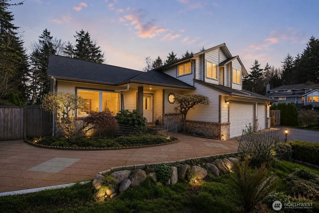 844 Holbeck Drive, Camano Island