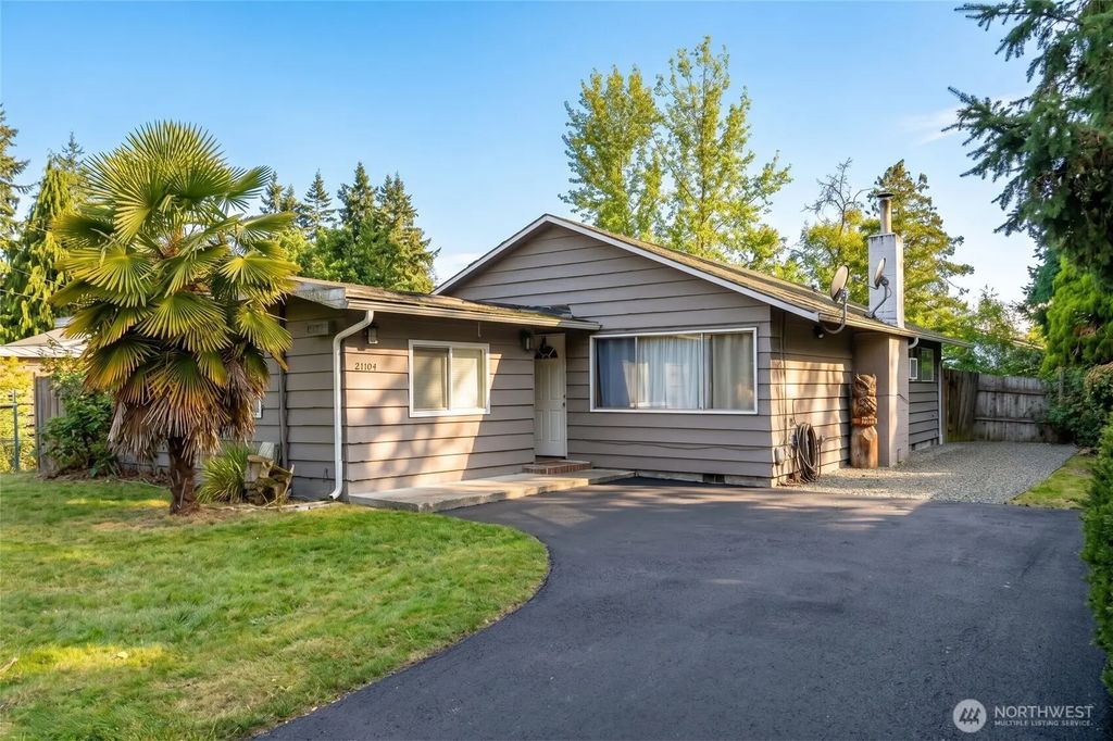 23504 58th Avenue W, Mountlake Terrace