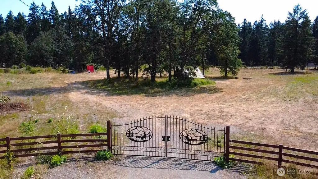 8347 128th Court Se, Tenino