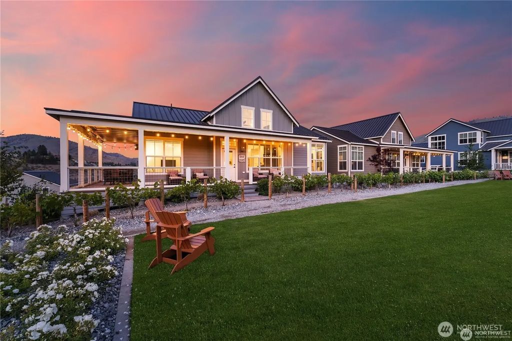 250 Bobcat Lane, Chelan