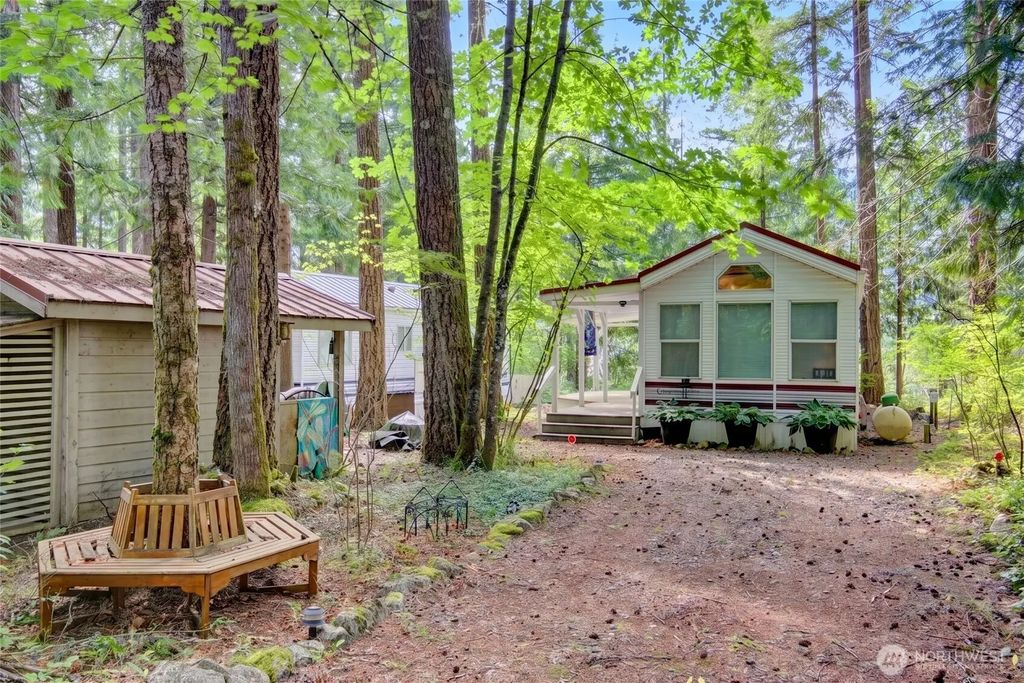 42 6 Riverside Drive, Deming
