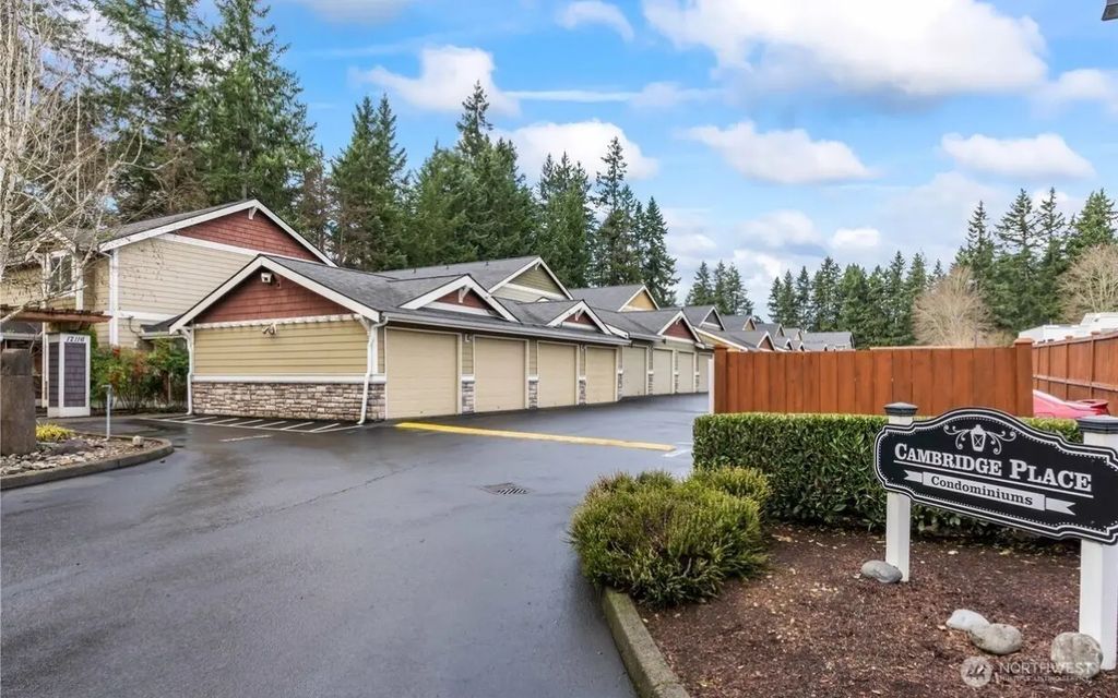 12010 113th Avenue E 23, Puyallup