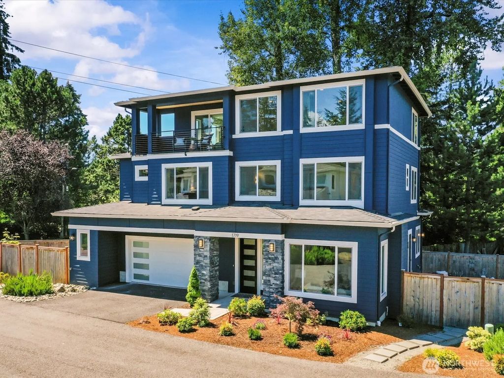 1719 163rd Court Ne, Bellevue