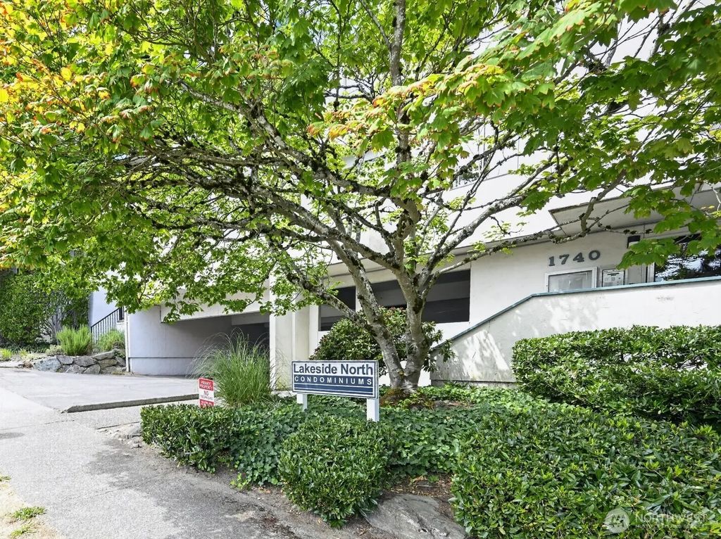 1740 Ne 86th Street 101, Seattle