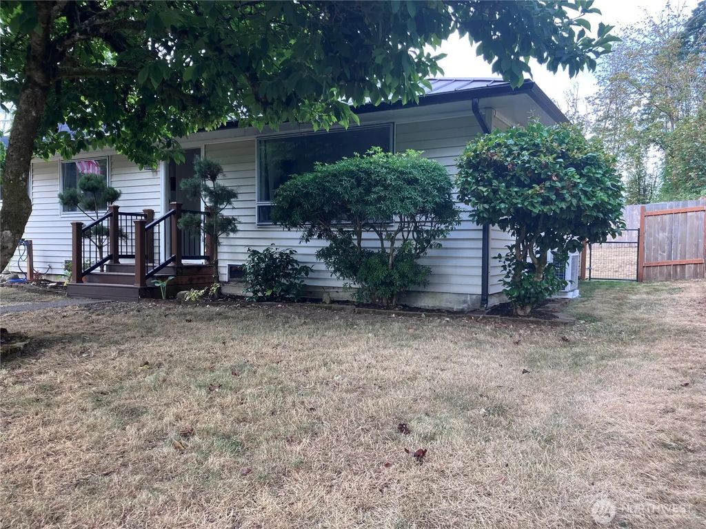 703 S 16th Street, Shelton