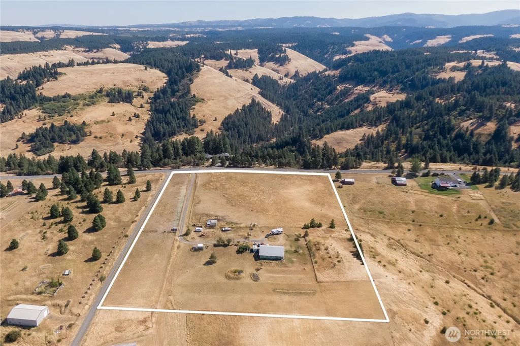 5112 Lewis Peak Road, Waitsburg