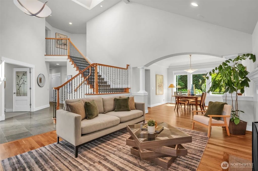 9845 Ne 22nd Street, Bellevue
