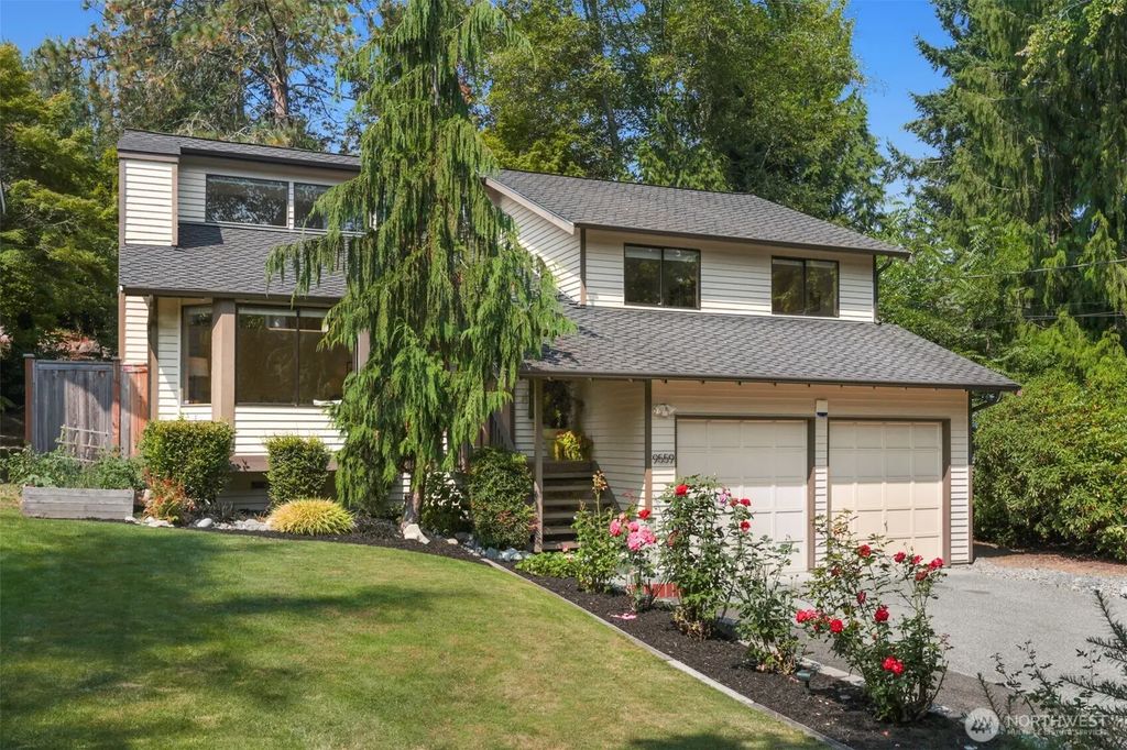 9559 45th Avenue Ne, Seattle