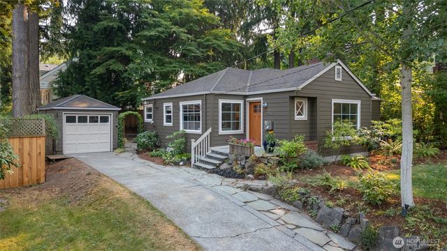 2745 Ne 89th Street, Seattle