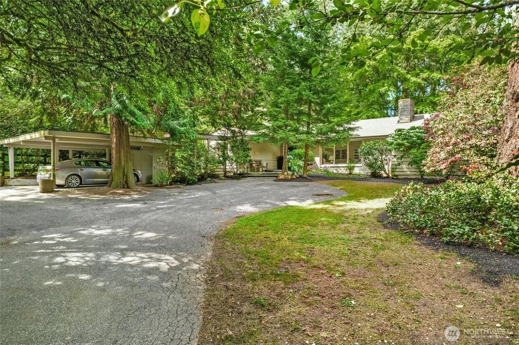3419 Evergreen Point Road, Medina