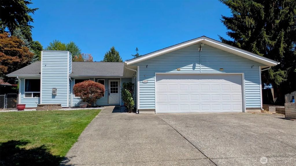 14611 Meadows Court E, Tacoma