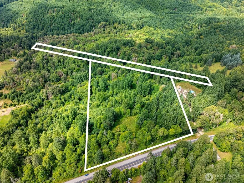 28909 State Route 706, Ashford