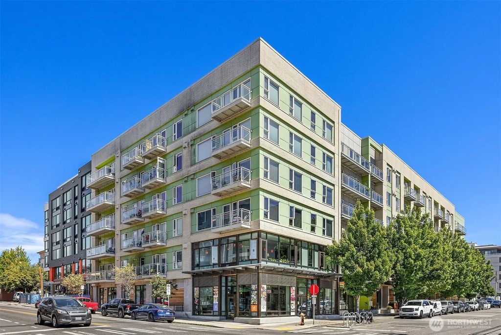 1760 Nw 56th Street 409, Seattle
