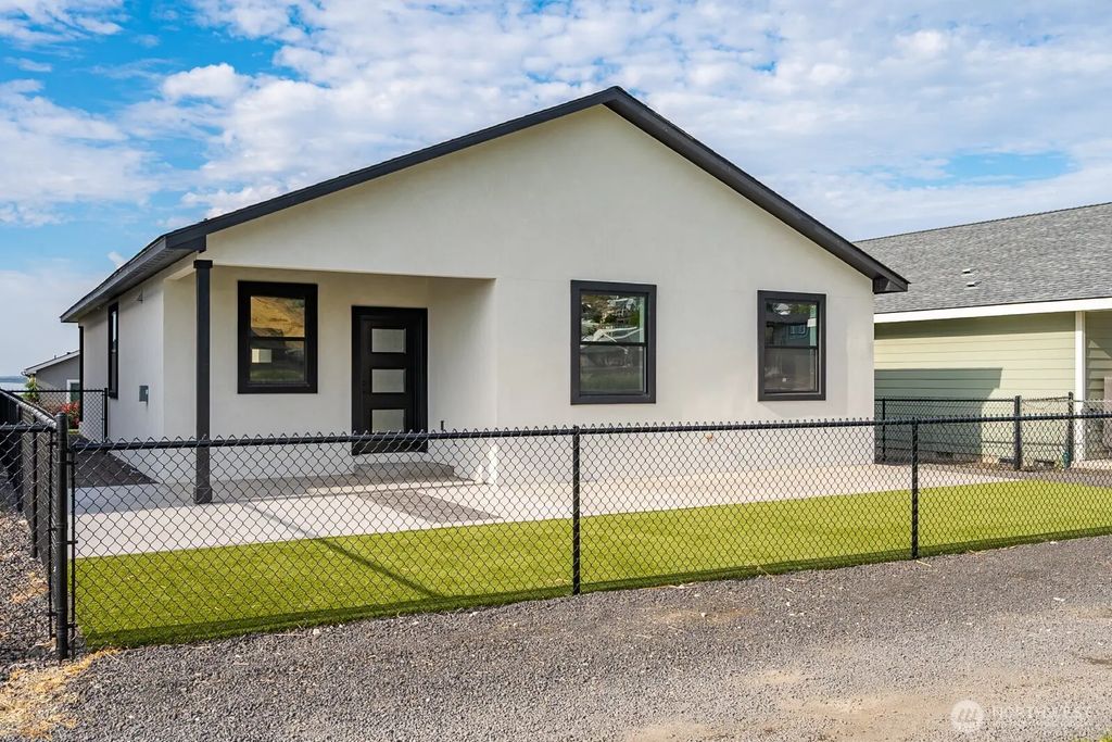 6651 Clubhouse Drive Se 92, Othello