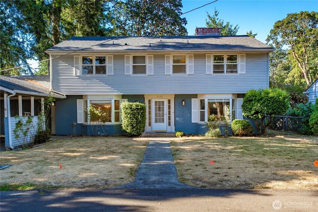 3129 Sylvia Boulevard S, Lakewood