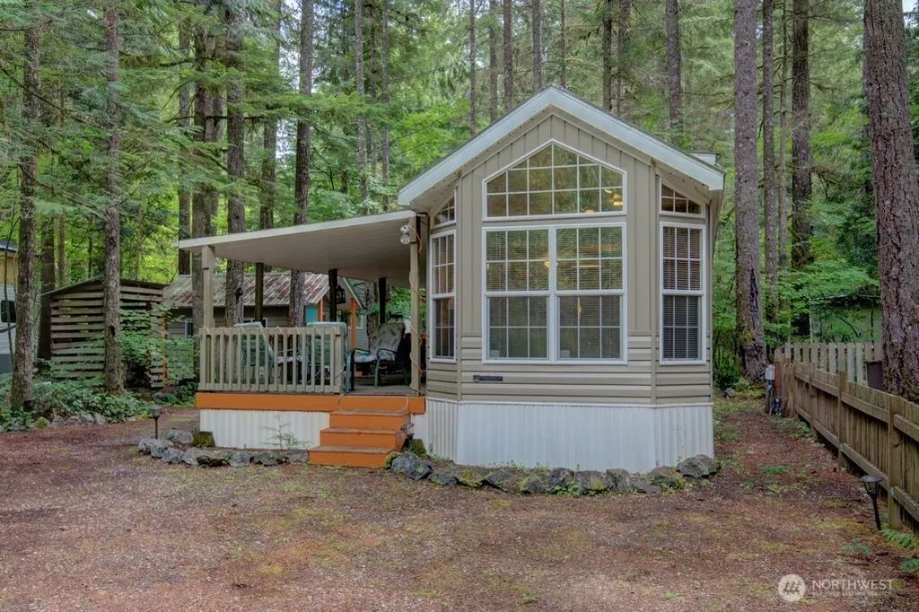 137 6 Riverside Drive, Deming