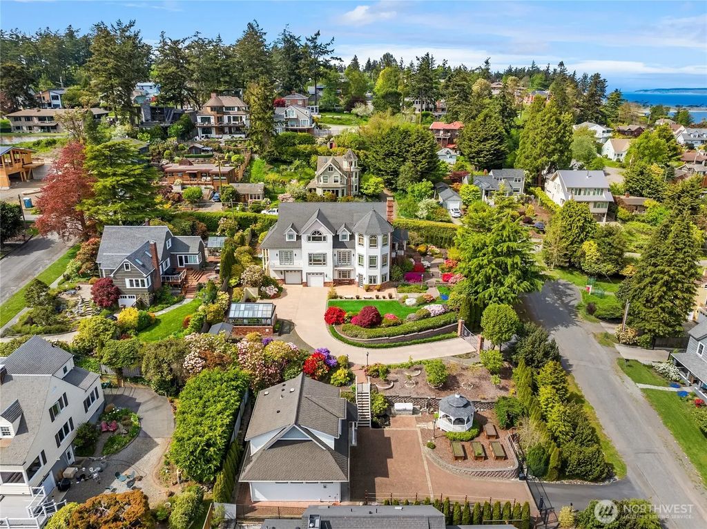 1107 Madison Street, Port Townsend