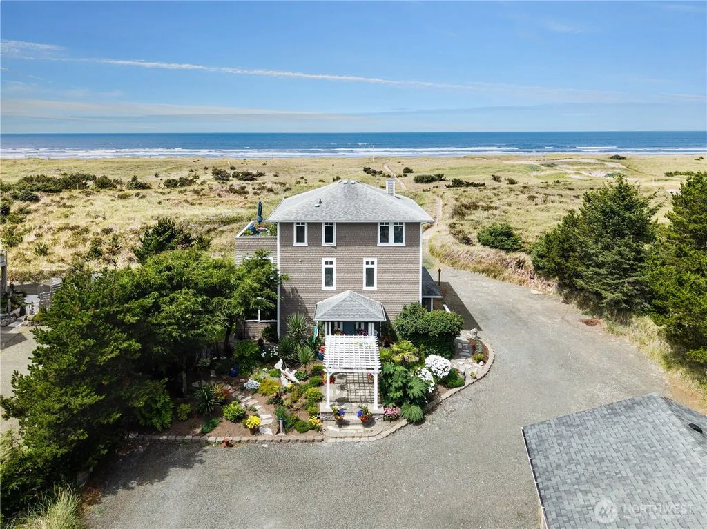 26811 J Lane, Ocean Park