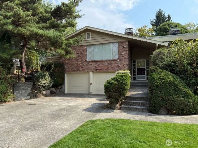 5208 Sand Point Way Ne, Seattle