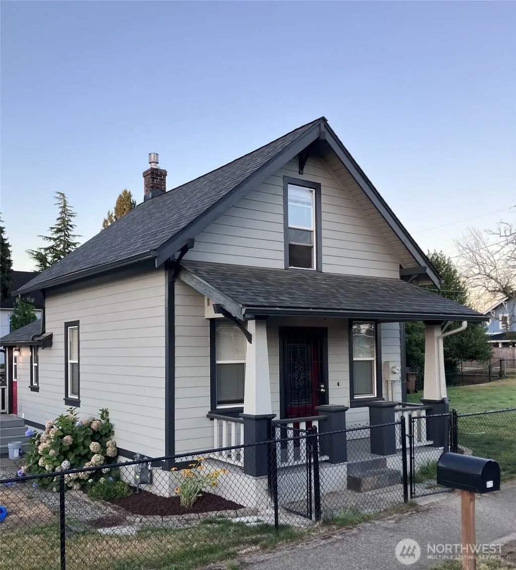 612 S 84th Street, Tacoma