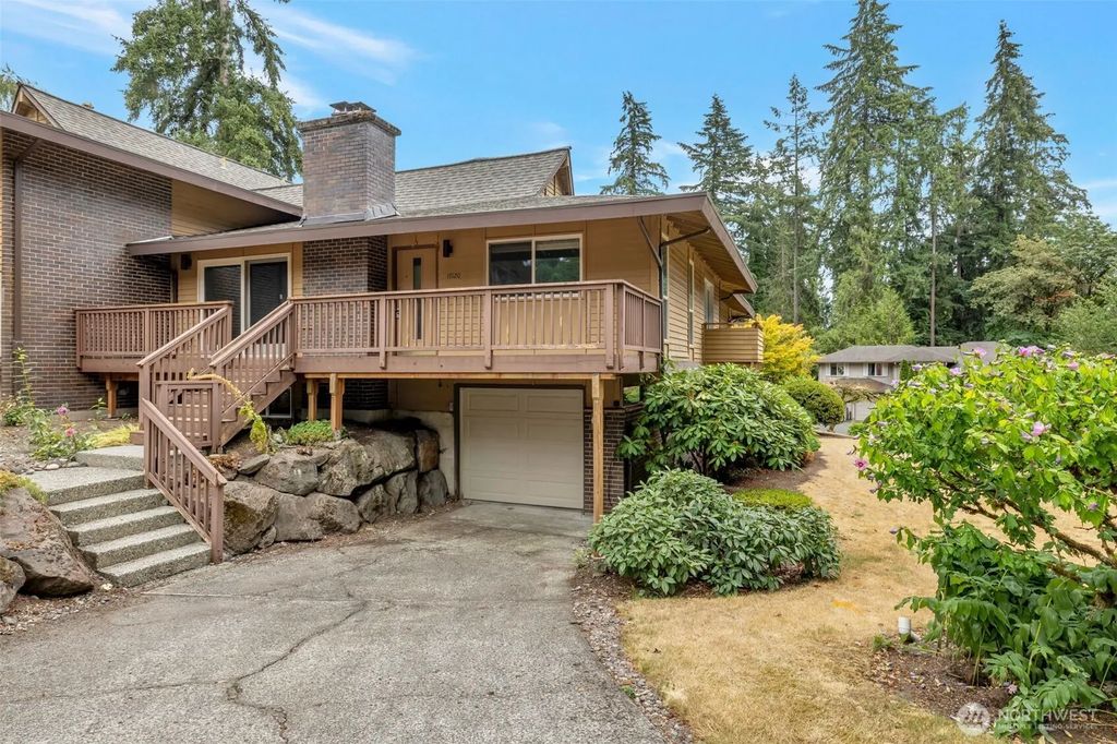 17120 Ne 2nd Place, Bellevue