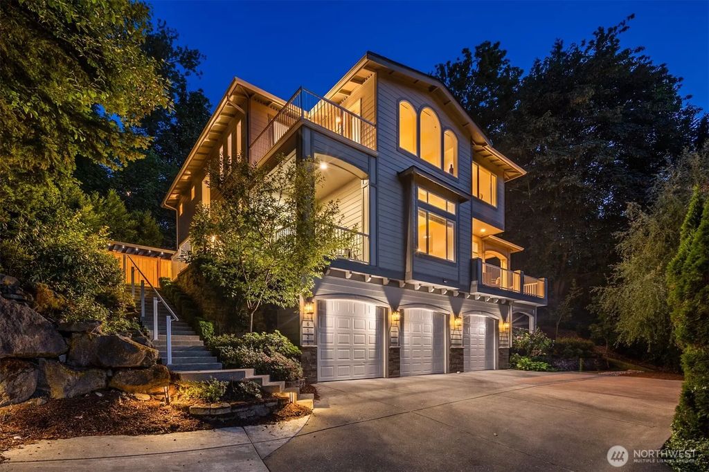 16125 Se 44th Way, Bellevue