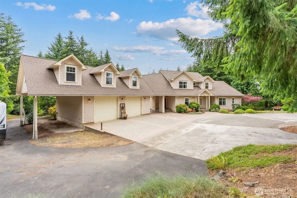 375 Curtis Hill Road, Chehalis