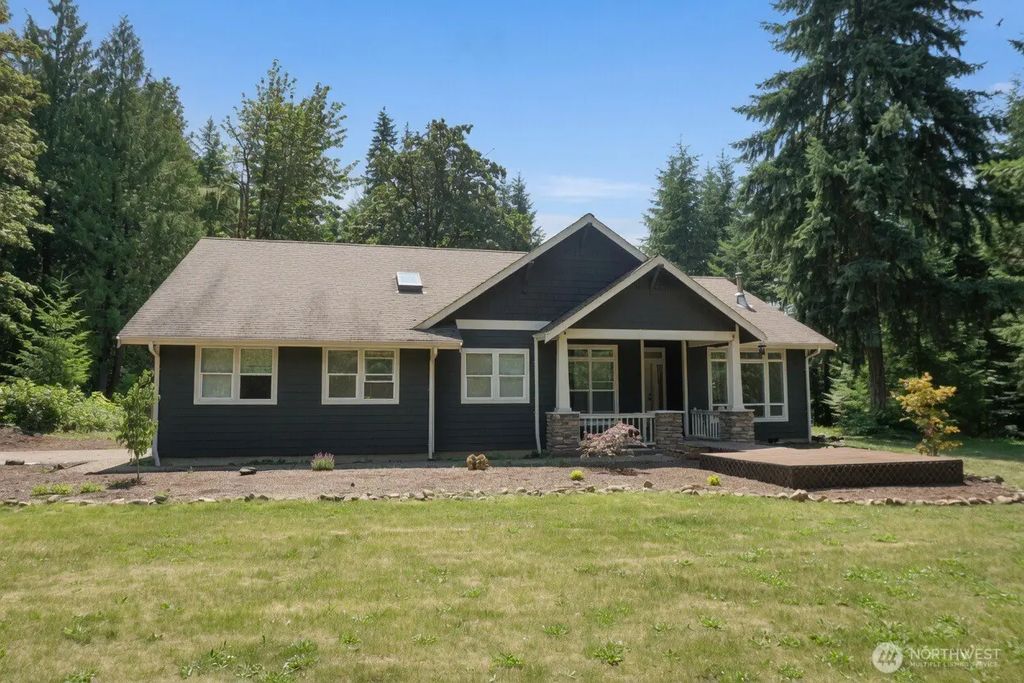 259 Finn Hill Road, Winlock