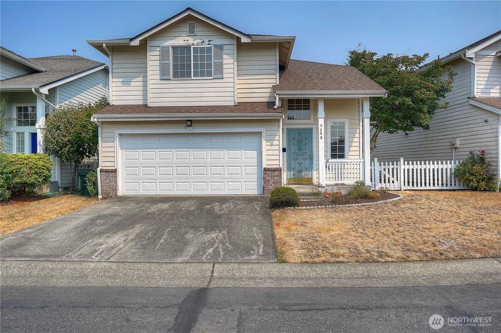 5209 79th Street W, Lakewood