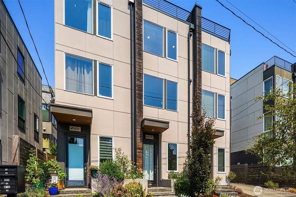 818 Nw 53rd Street B, Seattle
