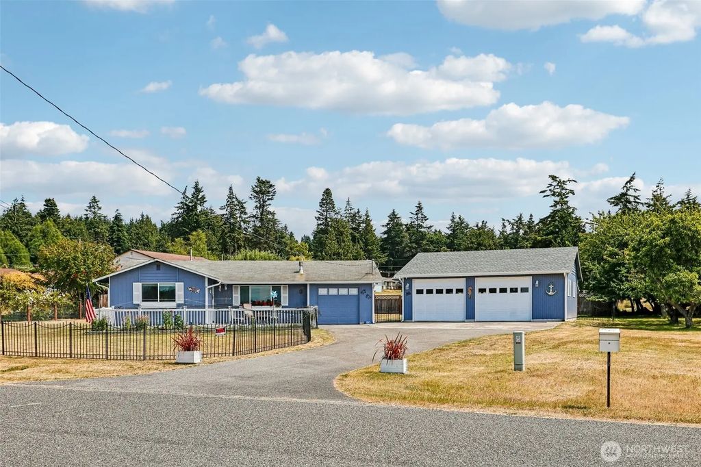 895 Prairie View Avenue, Coupeville