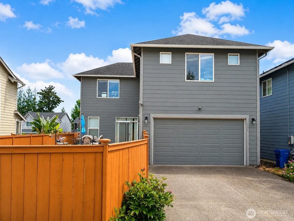 9506 S 235th Place, Kent