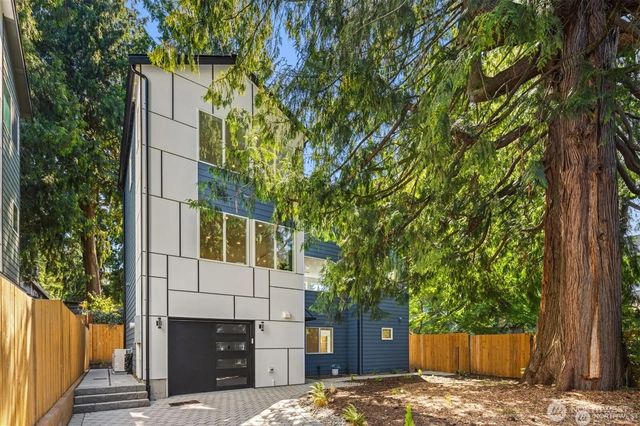 3849 Ne 88th Street, Seattle
