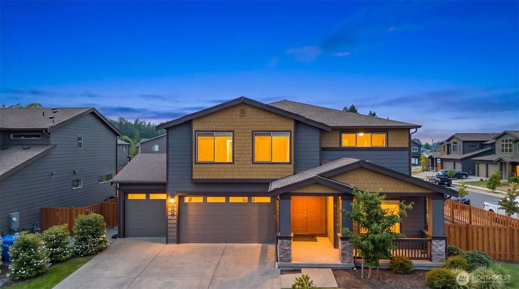 223 Hovey Street, Buckley