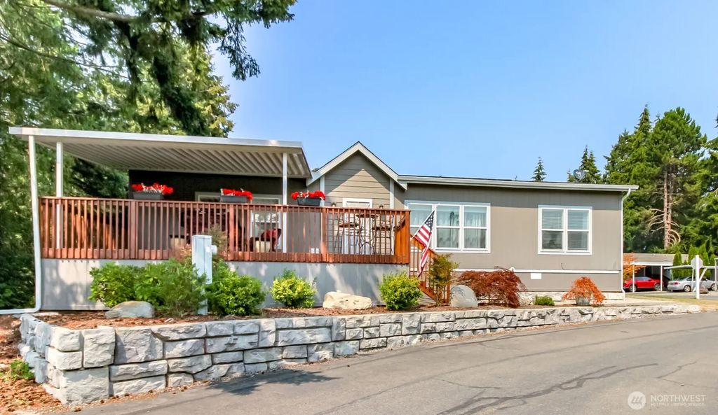 2101 S 324th Street 10, Federal Way