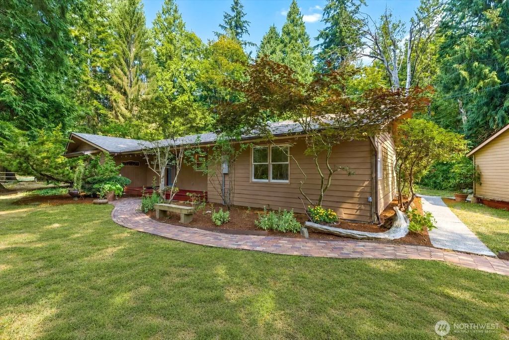 4416 Sweet Road, Blaine