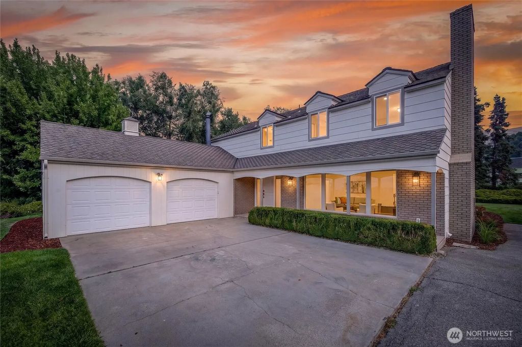 2328 Easy Street, Wenatchee