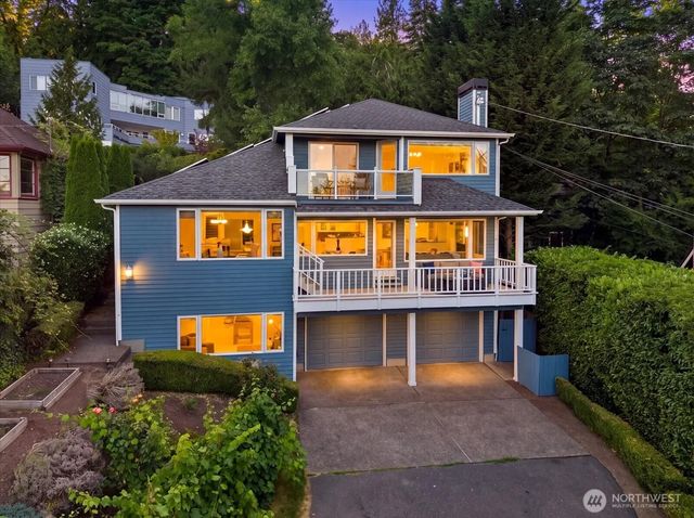 9009 45th Avenue Ne, Seattle