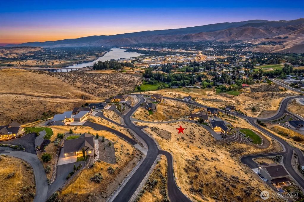 3775 Sky Crest Lane, Wenatchee