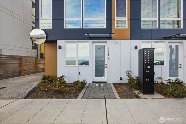 1778 A Alki Avenue Sw, Seattle