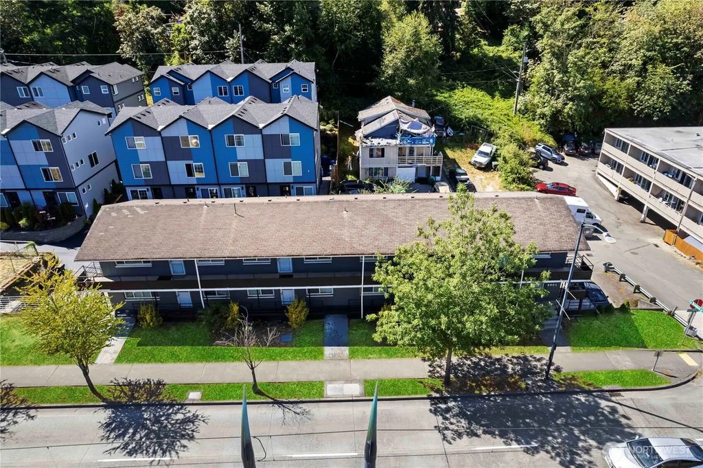 3901 Martin Luther King Jr Way S, Seattle
