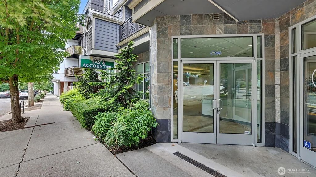 9057 Greenwood Avenue N C206, Seattle