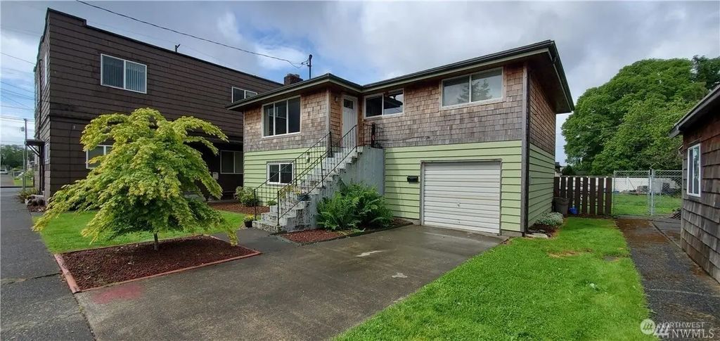 520 28th Street, Hoquiam