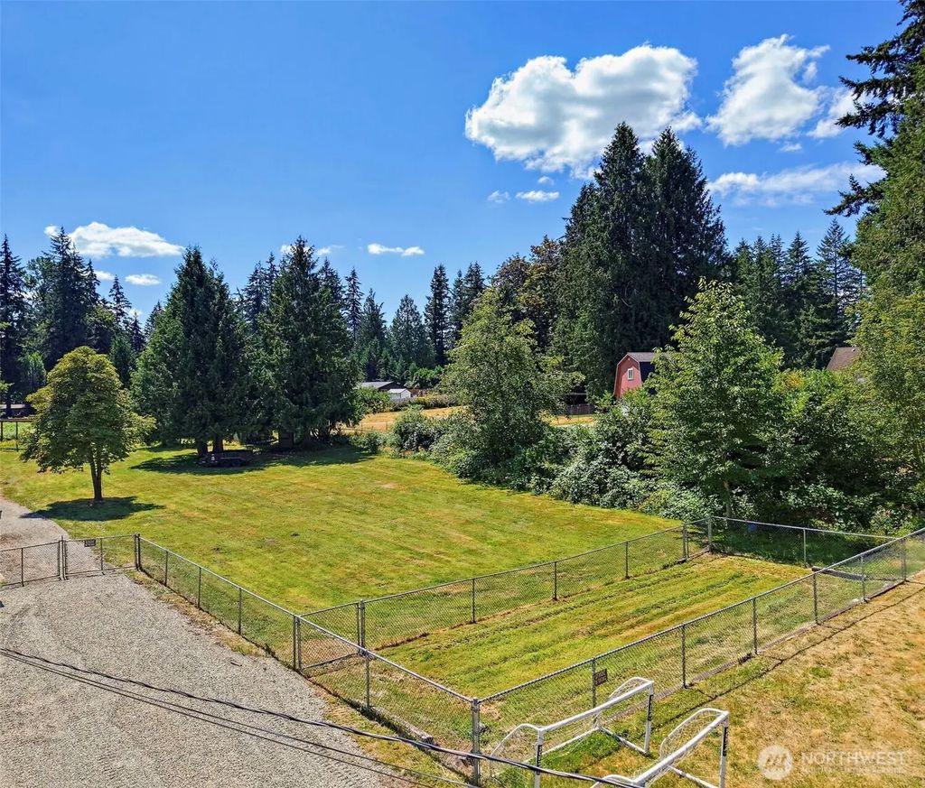 186 Se 213th Street, Renton
