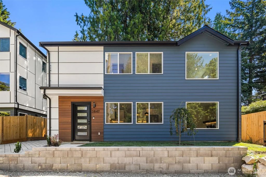 3847 Ne 88th Street, Seattle