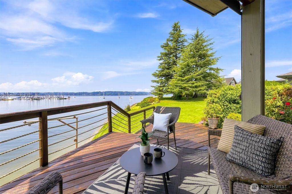 7415 Boston Harbor Road Ne 1, Olympia