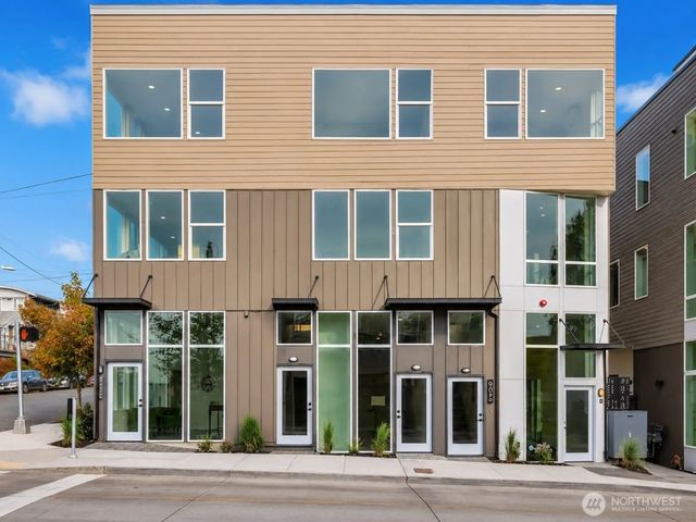 800 23rd Avenue S C, Seattle