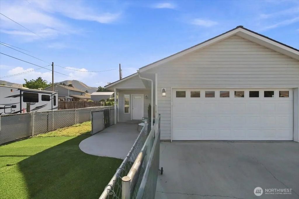 760 Sunset Avenue, Wenatchee