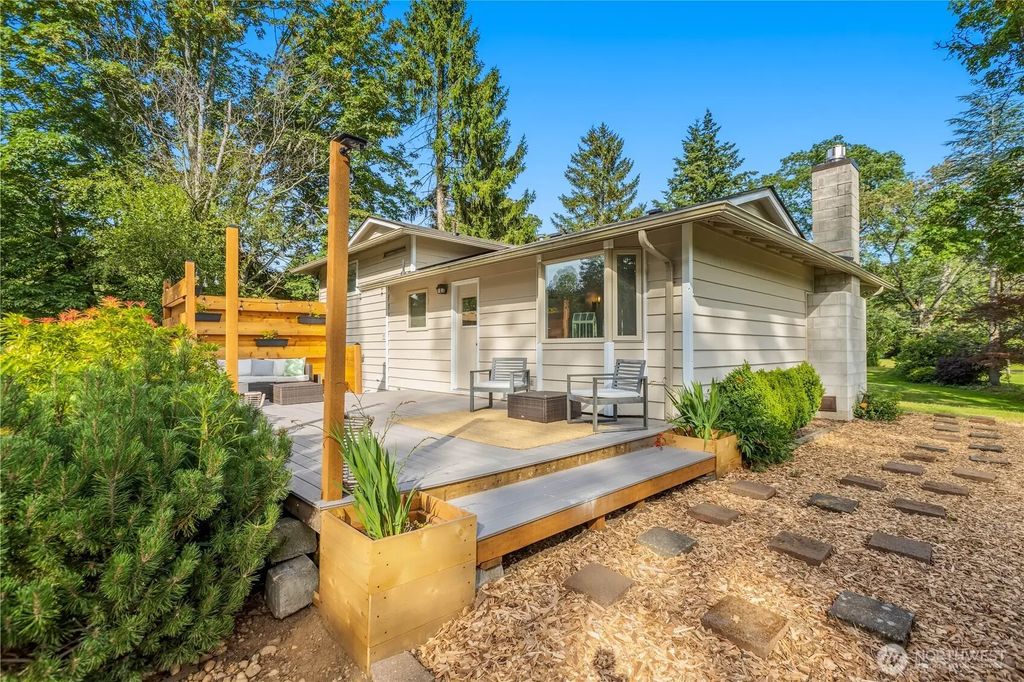 4165 Cougar Road, Bellingham