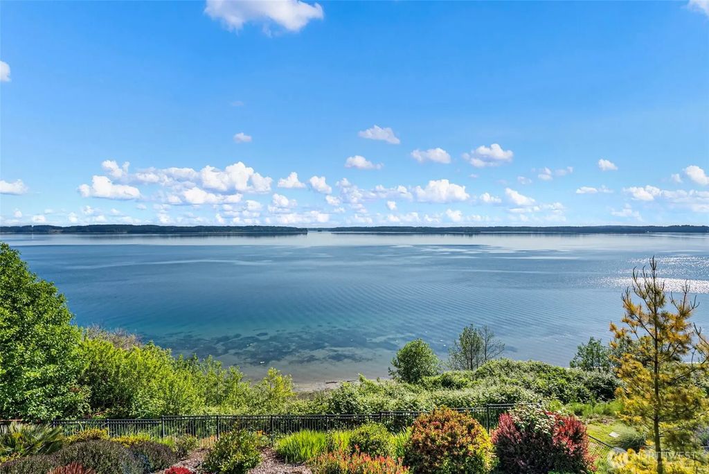 182 Bow Road, Fox Island